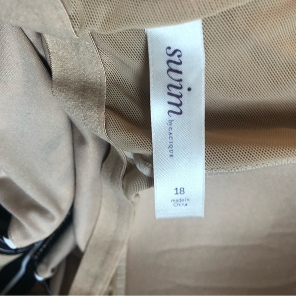 Cacique Swim Black White Palm One Piece Swimsuit 18 Cut~Out Padded Bra Summer - Picture 9 of 9